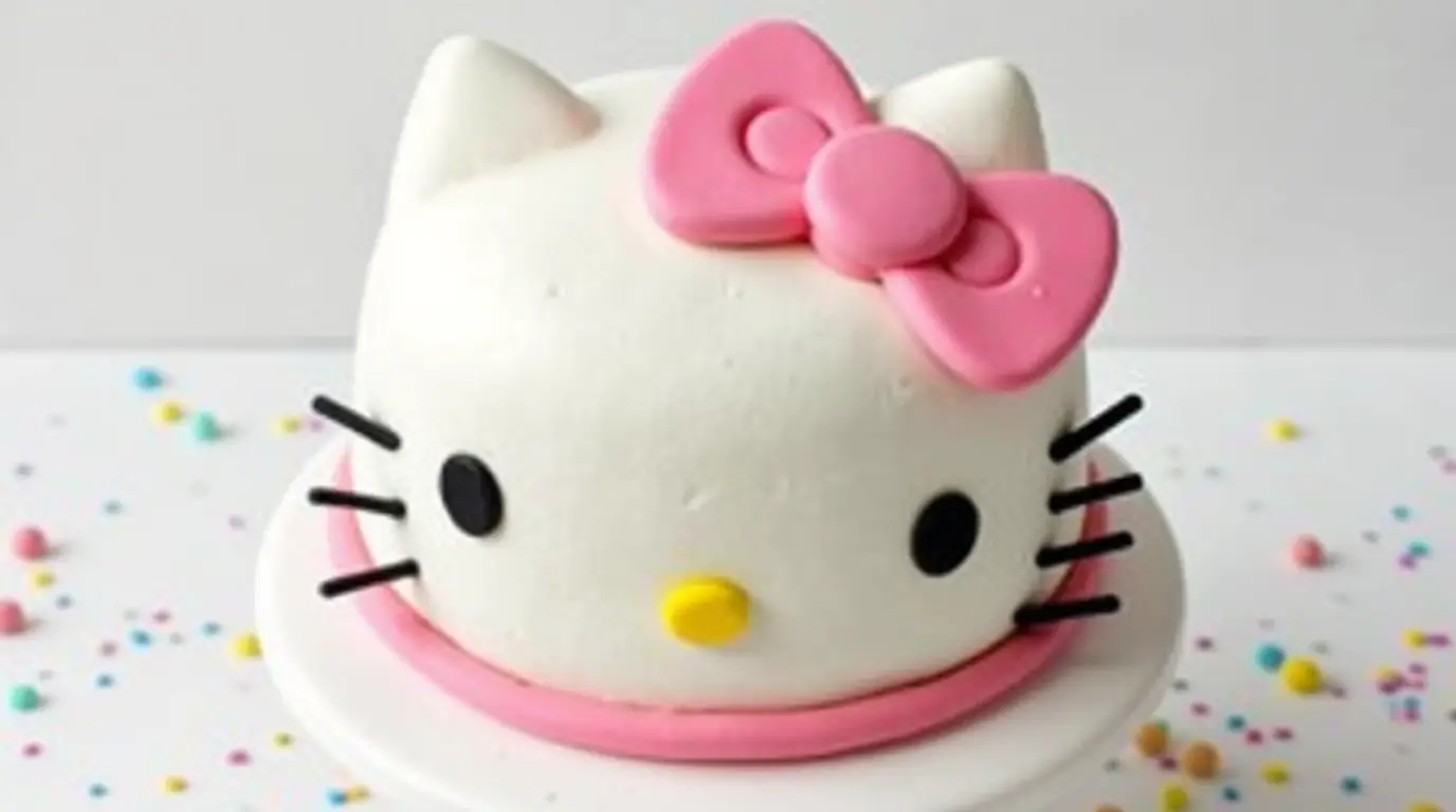 Hello Kitty Cake