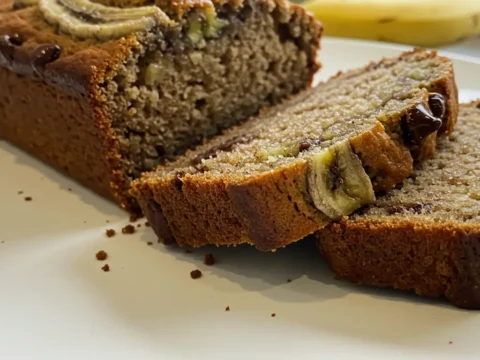 Easy Gluten Free Banana Bread Without Sugar (Naturally Sweet)