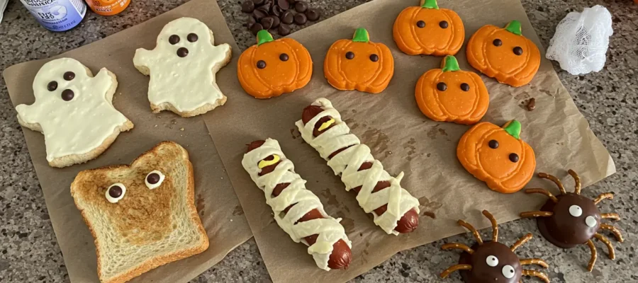 25+ Spooky Halloween Treats for Kids
