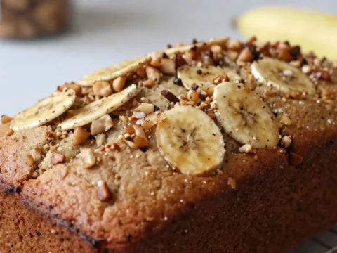 Moist Banana Nut Bread Recipe – Easy, Soft & Packed with Flavor