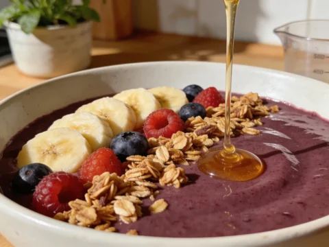 Açaí Bowl Recipe — Thick, Creamy & Ready in 5 Minutes